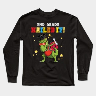 T Rex 2nd grade Nailed It Graduation Class Of 2021 Long Sleeve T-Shirt